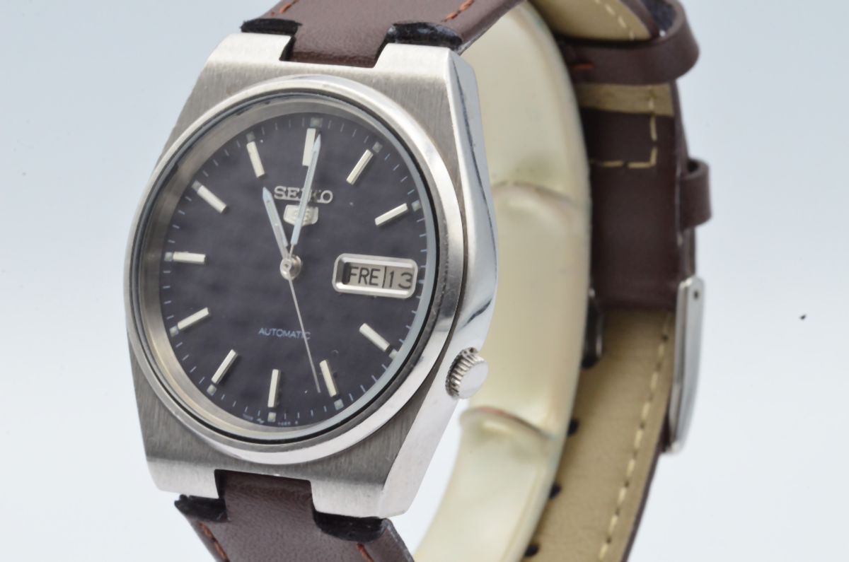 SEIKO 5 SPORTS 7009 8081 AUTOMATIK HERREN UHR 36MM VINTAGE RAR